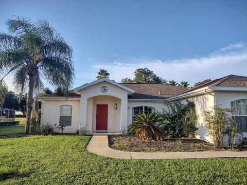 Villa Live Oak Grove beautiful outdoor area & pool