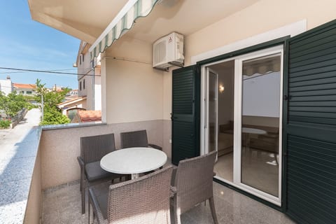 Apartments Ivan by the sea - Unit 151176-15