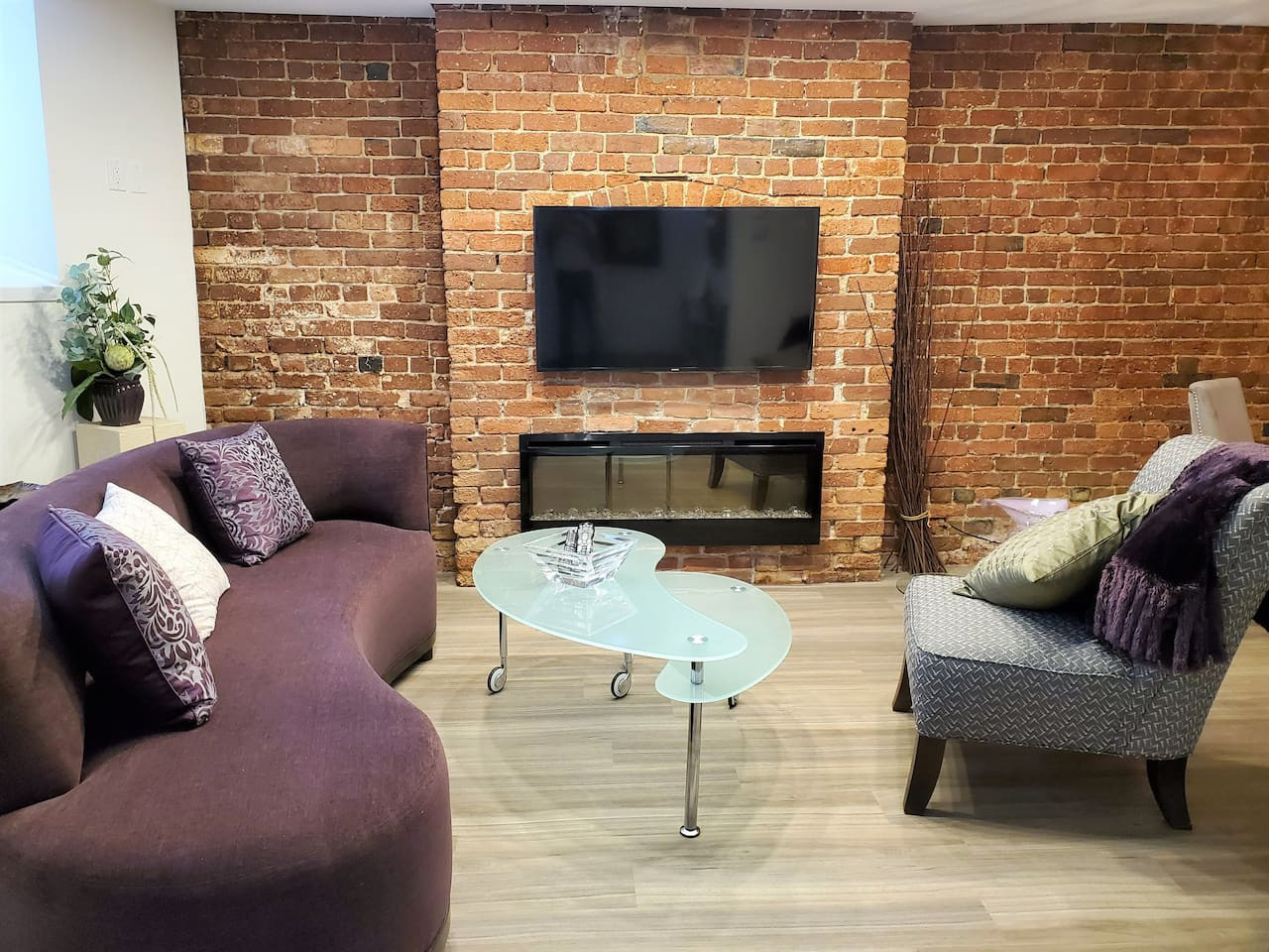 Modern Heritage Apartment in the Heart of Halifax