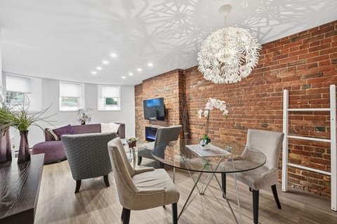 Modern Heritage Apartment in the Heart of Halifax