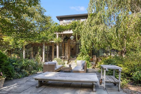 Professionally landscaped gardens