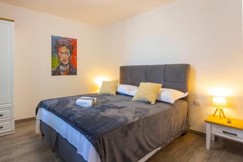 Apartment Coastal Urban Nest - Unit 378043-13