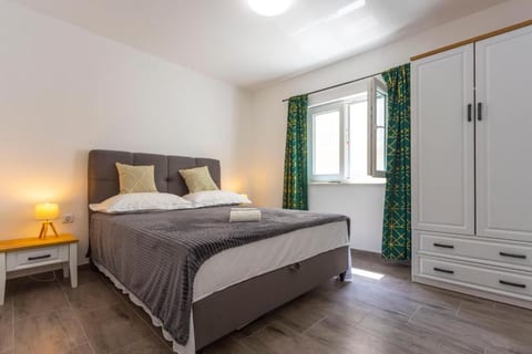 Apartment Coastal Urban Nest - Unit 378043-13