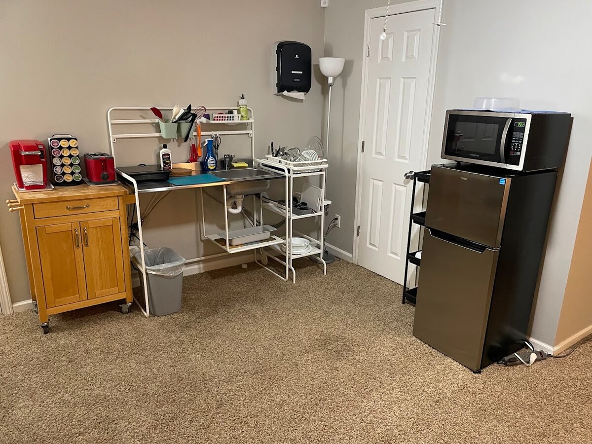 Private Studio, Entrance * Ideal to City, Airport image 5 Private Studio, Entrance * Ideal to City, Airport