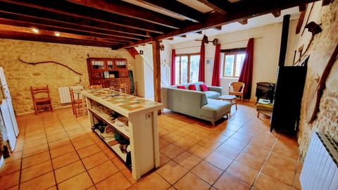 The Bread Oven 2-Bedroom Cottage