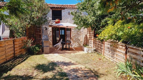 2-bedroom house Le Chai
