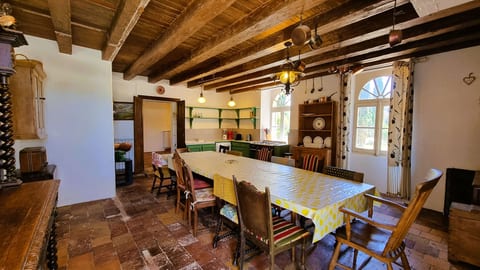 8-bedroom castle with private pool