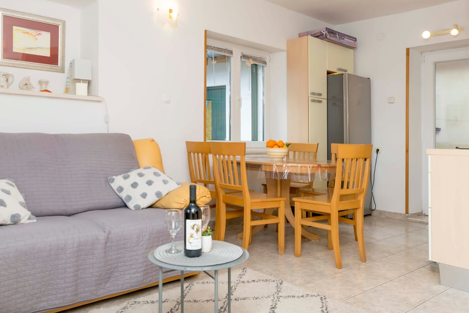 House Frane - Unit 378070-13