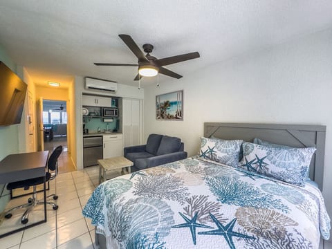 itlbfun - Waterfront Condo