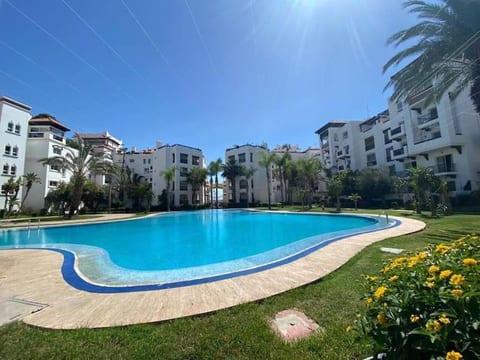 Mountain View Stay With Pool In Marina Agadir