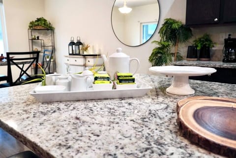 Relax & Recharge • Cozy Spokane Valley Home