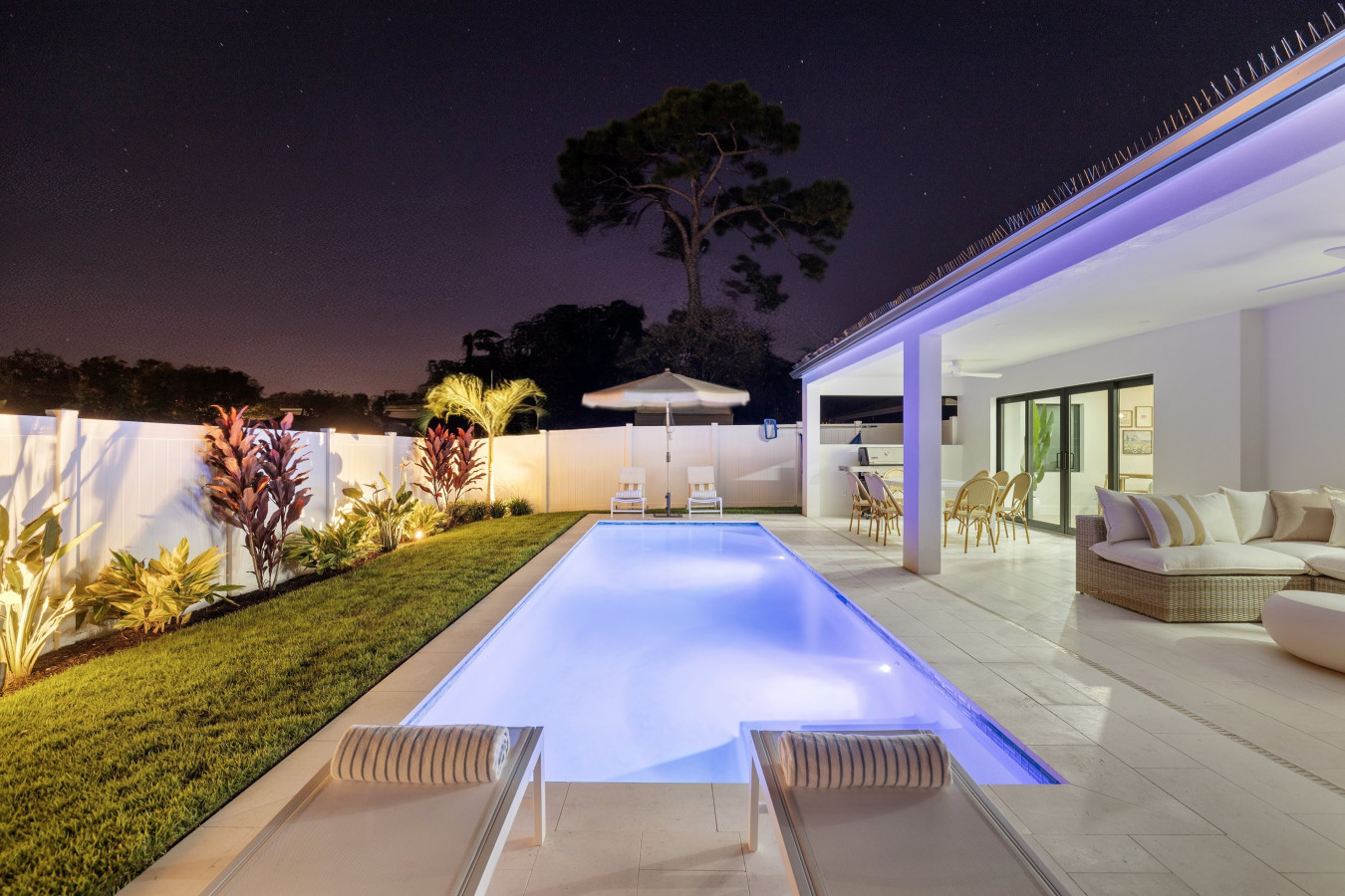 Heated saltwater pool with color-show lights ✨ made for moonlit swims & stargazing