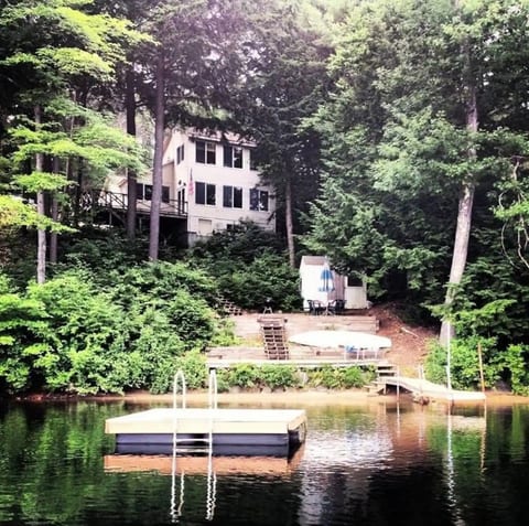 Terrapin Station - Rustic Home on Lake Winona with Dock!