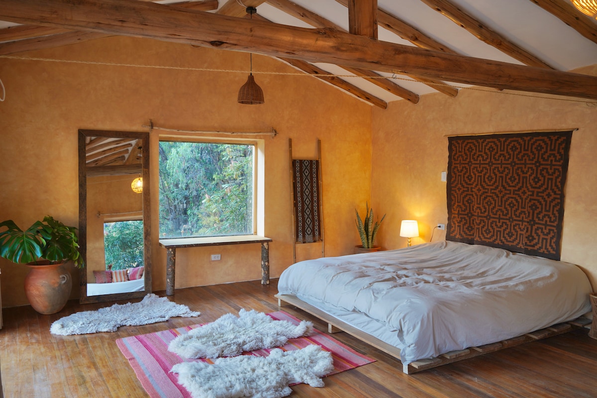 Dream Home w/ best views of valley & roof terrace image 2 Dream Home w/ best views of valley & roof terrace