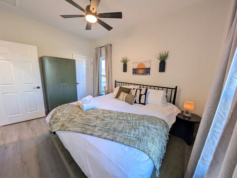 Enjoy king-sized bedroom #2 with storage wardrobe and smart TV