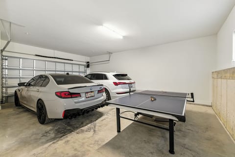 Luxury New Construction Townhome All Saints