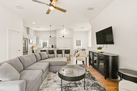 Villetta at All Saints - New Townhomes Collegetown