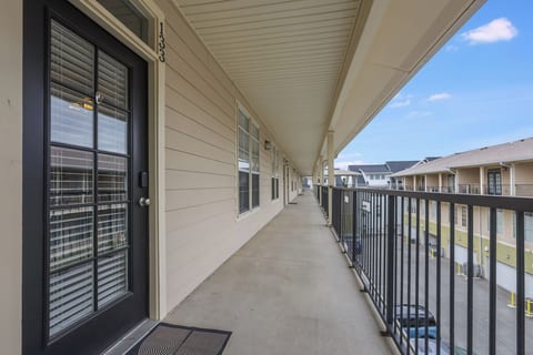 Luxury 1 BR Condo in All Saints/Collegetown
