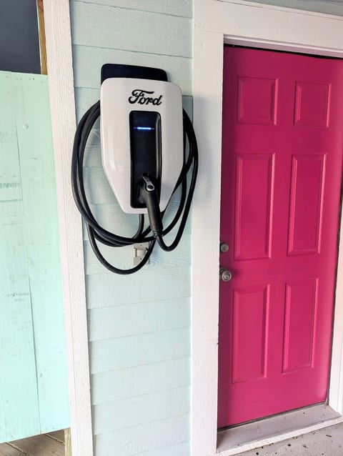 EV Level 2 Charger, J1772/CCS, 50 amp