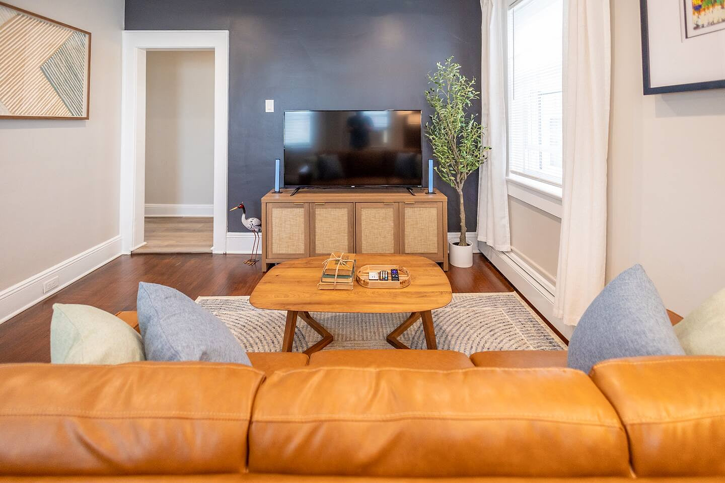 Bloomfield 3BR/1.5BA, Laundry, Pets, Parking, Fios