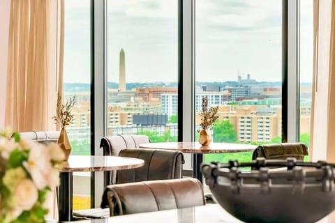 Luxi & Cozy 2BR Monument+Capitol View| Walkable DC