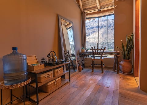 Cosy Room w/Bathroom in Prime Area
