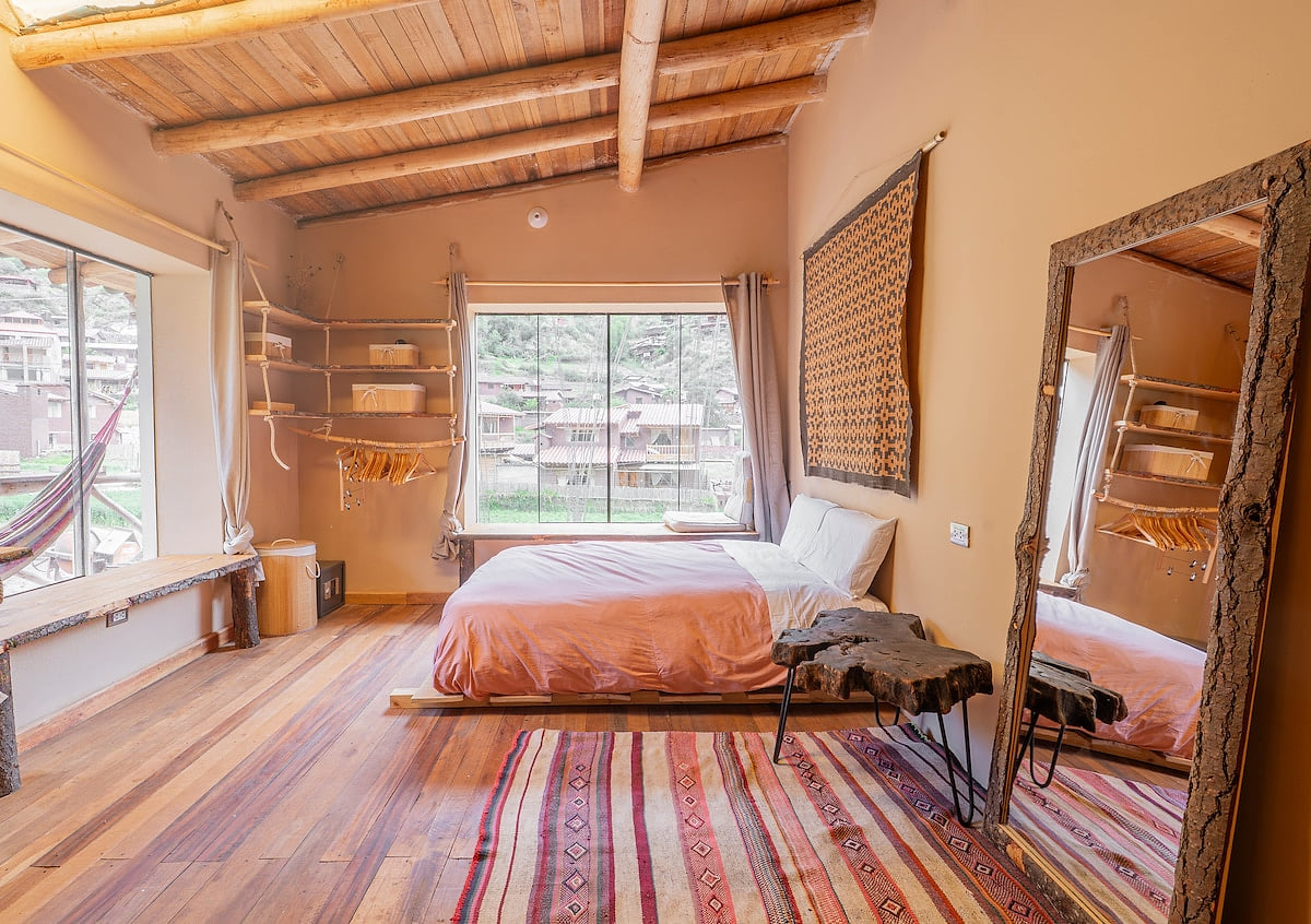 Bright Studio w/ Views, Top Wifi