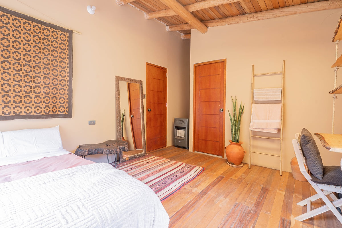 Bright Studio w/ Views, Top Wifi image 3 Bright Studio w/ Views, Top Wifi