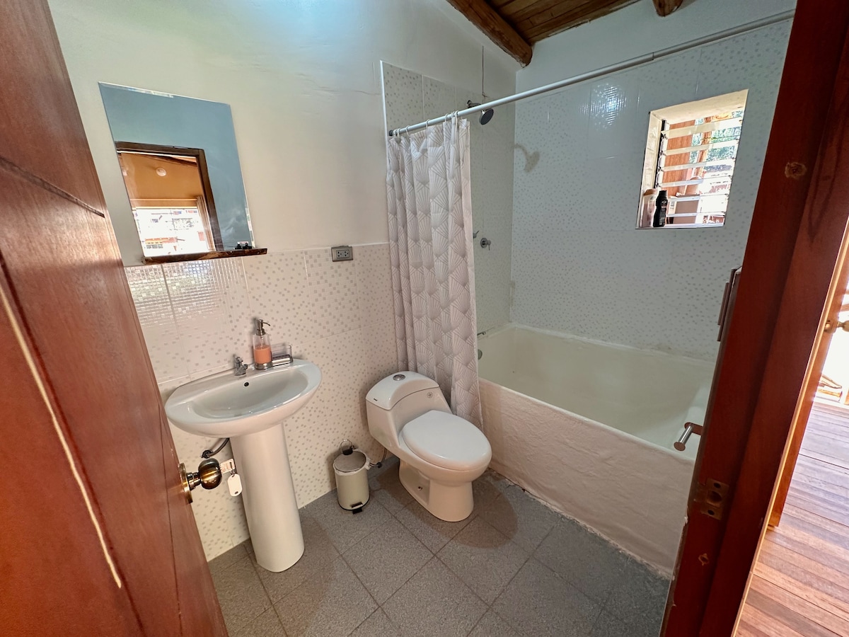 Bright Studio w/ Views, Top Wifi image 4 Bright Studio w/ Views, Top Wifi