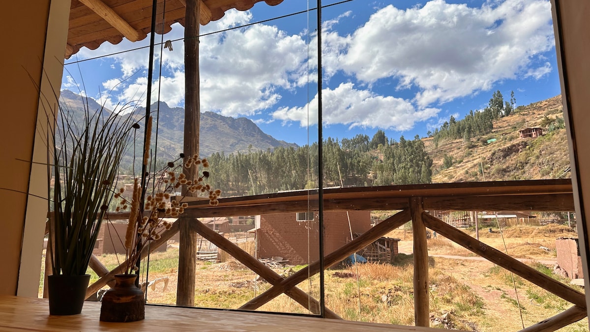 Bright Studio w/ Views, Top Wifi image 2 Bright Studio w/ Views, Top Wifi