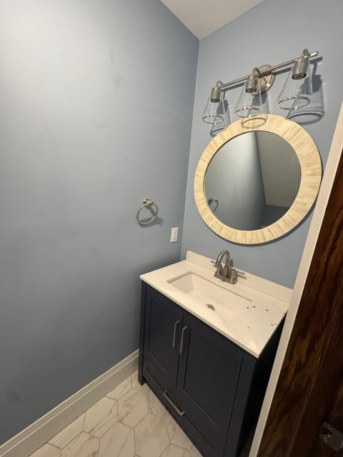 Powder room