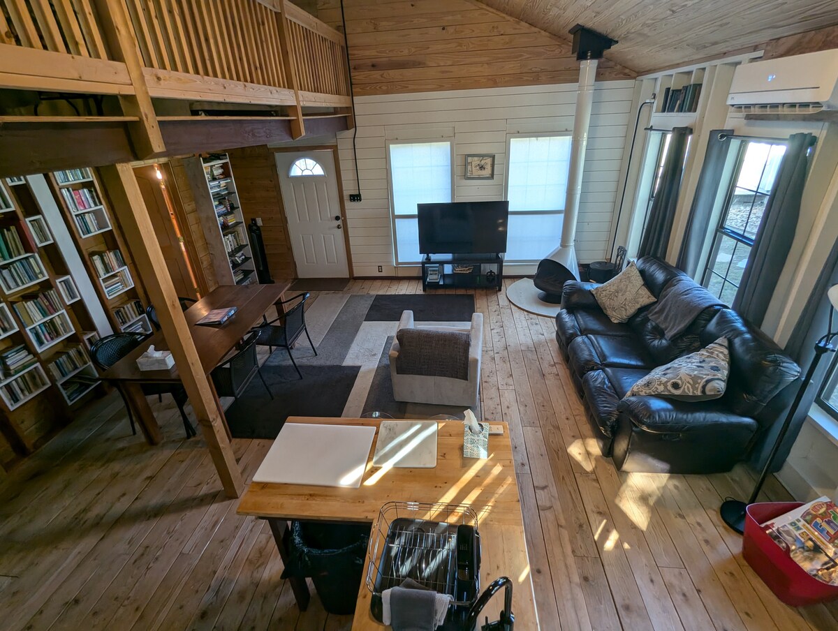 Main Cabin in Bois Darc Bungalows - Up to 5 guest image 32