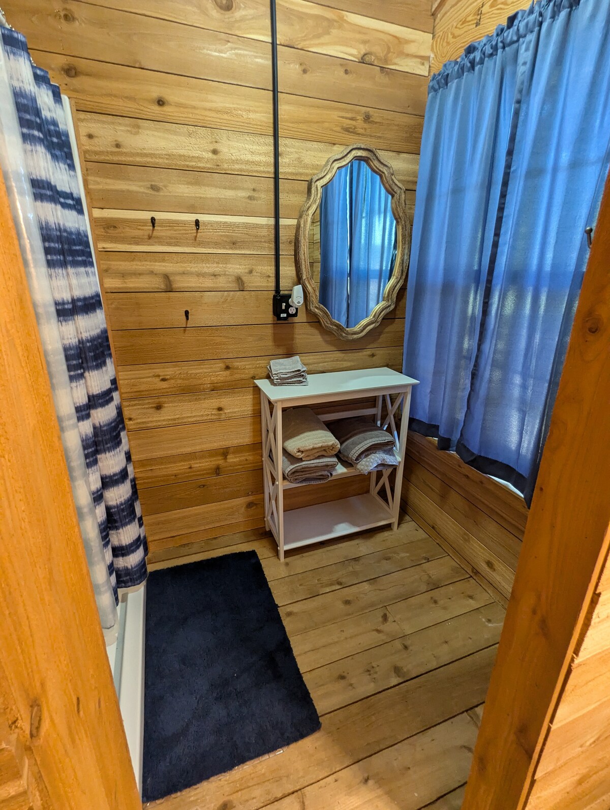 Main Cabin in Bois Darc Bungalows - Up to 5 guest image 33