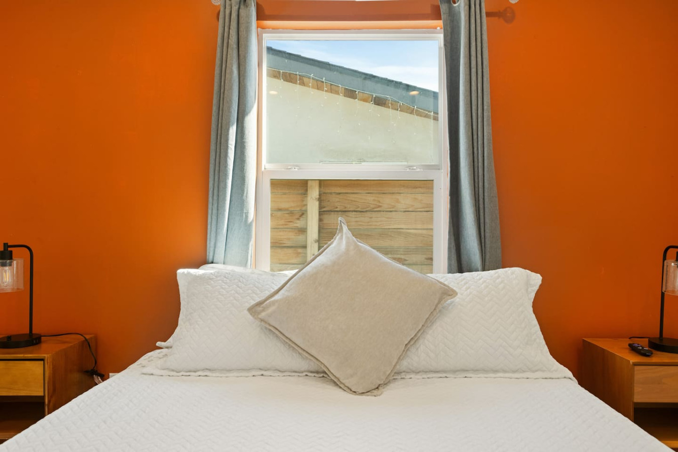 Private 2 BR Home in El Monte