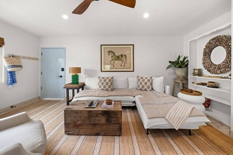 Soul & Sea #5 - East Beach Condo