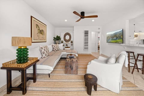 Soul & Sea #5 - East Beach Condo