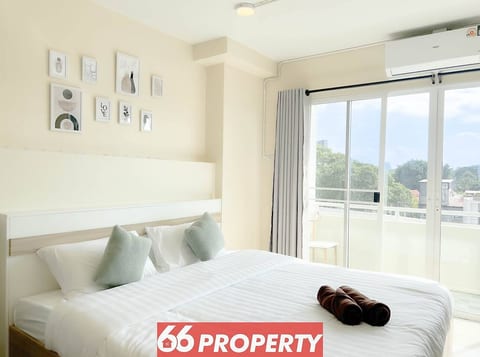 Couple’s Cozy Minimal Retreat @ Nimman