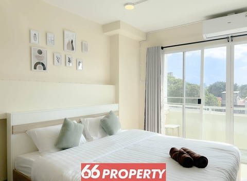 Couple’s Cozy Minimal Retreat @ Nimman