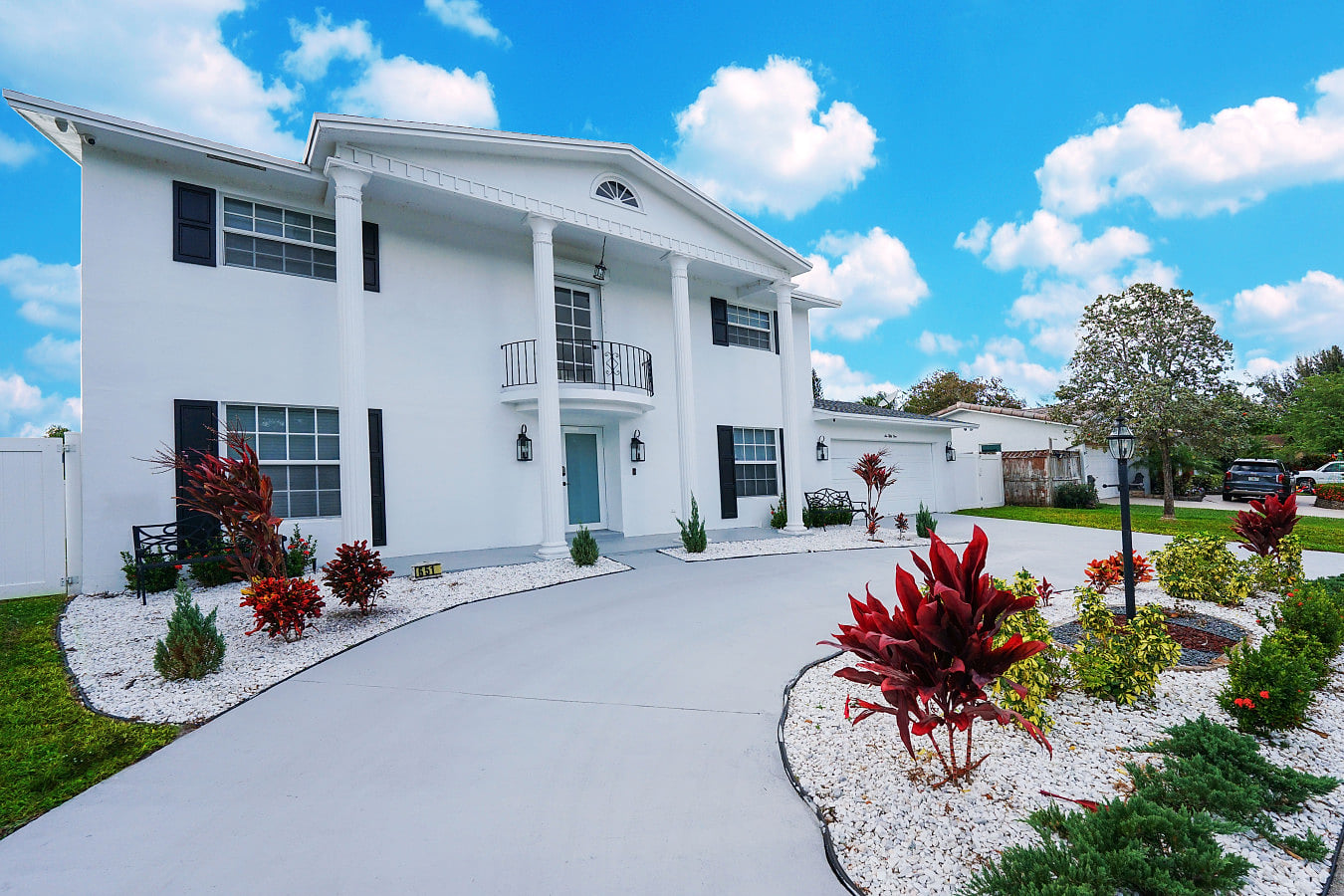 Newly Renovated Coconut Creek Home with Pool & Billiards