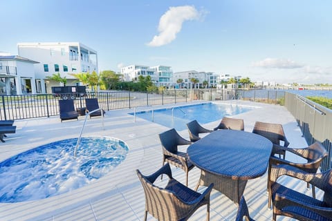 Oceanview Escape – Pool, Hot Tub & Private Deck!