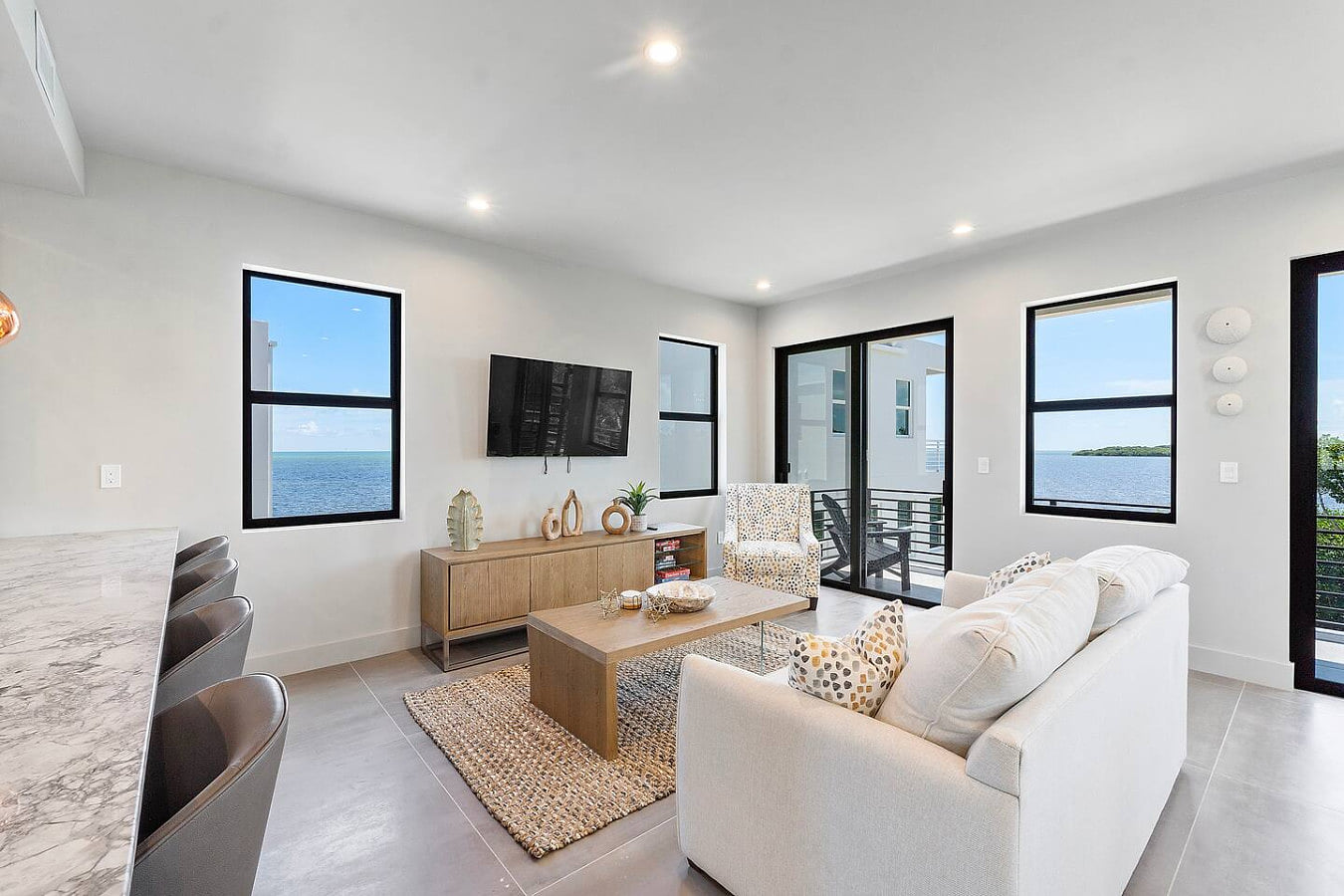 Stylish Oceanview Kayak Getaway w/ Pool & Hot Tub!