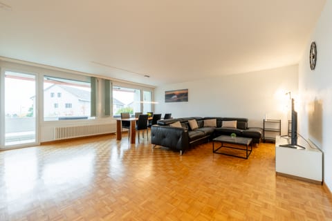 Swiss Suites Oberrohrdorf