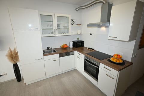 Apartment Milankovic - Unit 378091-13