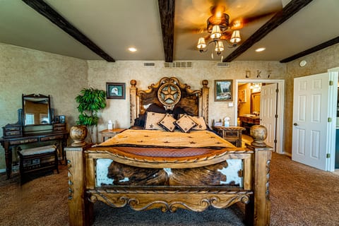 Villa 1107 - Family Getaway at The Island at Lake Travis