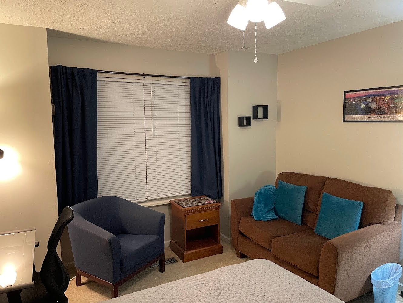 Furnished Housing Amenity Choices