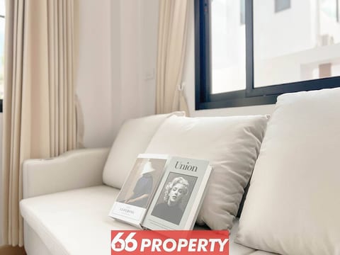 New Modern 4BR Home in Mae Hia