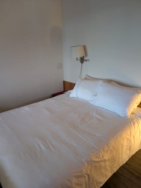 The Cedar Suite #6 | Central Apartment, Waterfront, 2 Beds