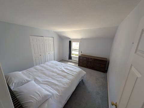 The Founder's Vista Suite Spacious, Panoramic Ocean Views