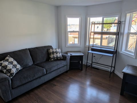The Maple Executive Suite | 2-Bedroom Serviced Apartment
