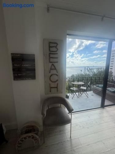 Bayshore efficiency Living with Endless Bay Views